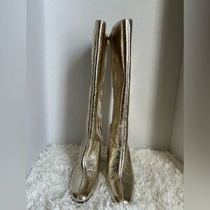Universal Thread Metallic Gold Heeled Boots